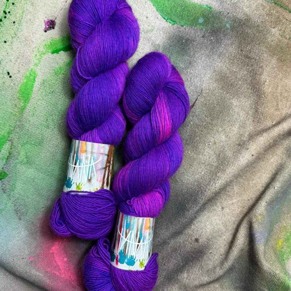 fluorescent-purple-cashmerino-scaled_2_11zon